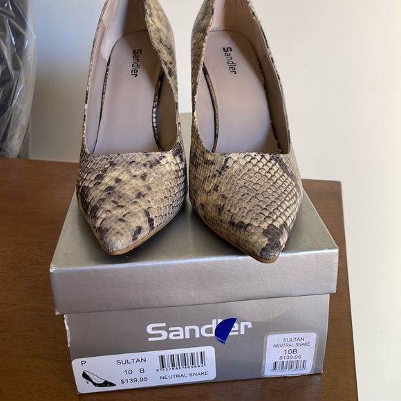 Sandler , neutral snake skin shoes. Worn once, good condition. - Picture 3 of 8